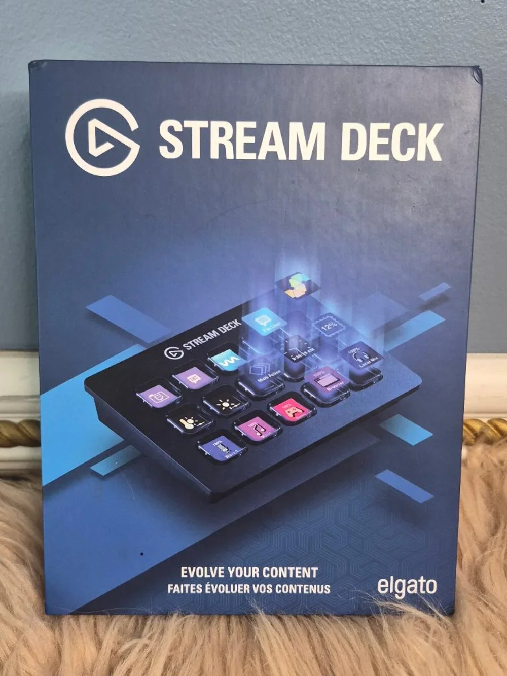 STREAM DECK LCD Keyboard, Deck & Stand by Elgato #10GAA9901